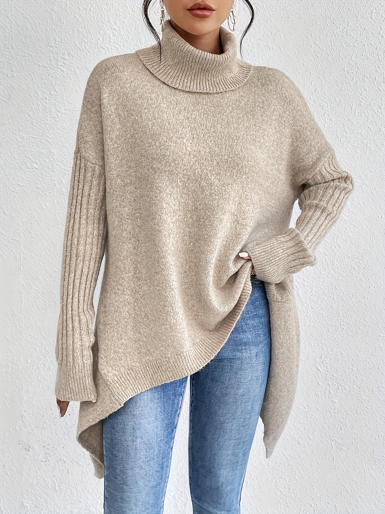Tahlia - Casual Asymmetrical Hem Hooded T-Shirt