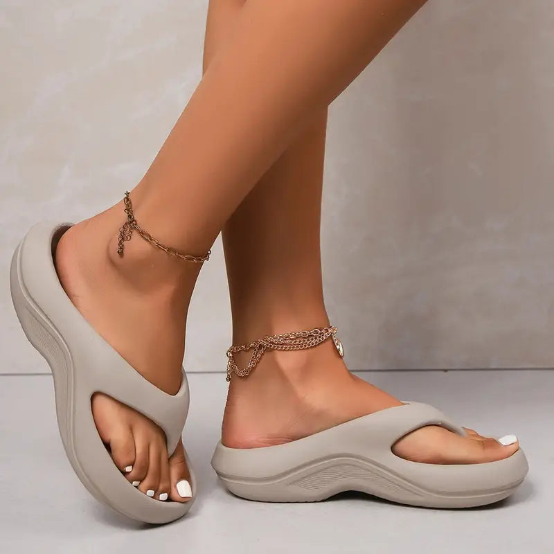 Iryna™ Lightweight Ergonomic Slippers