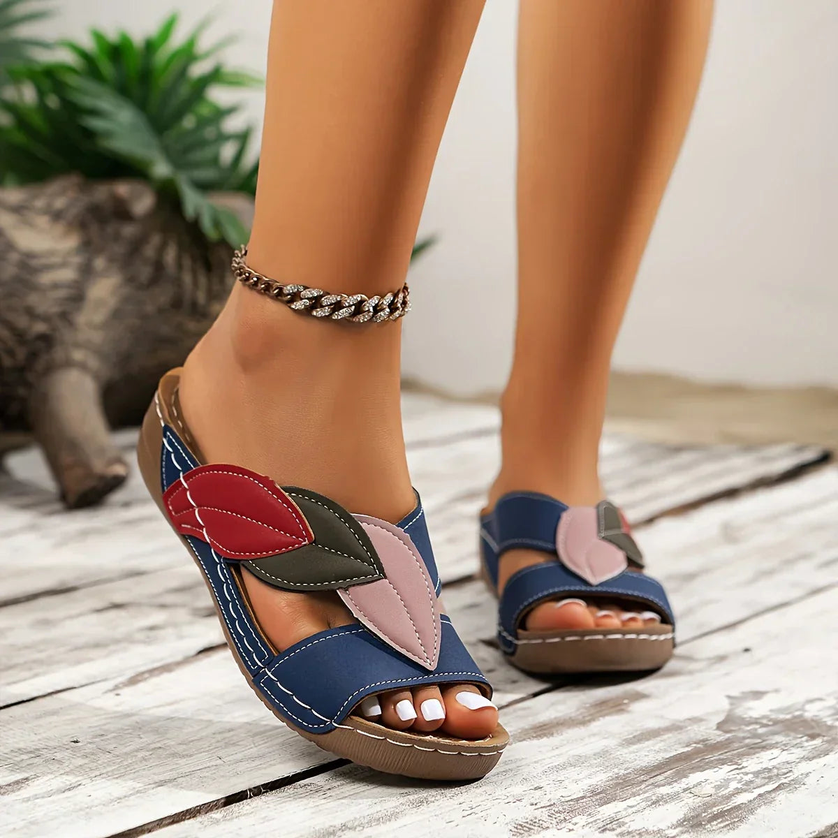 ALEKSANDRA | ORTHOPAEDIC SLIP-ON SANDALS