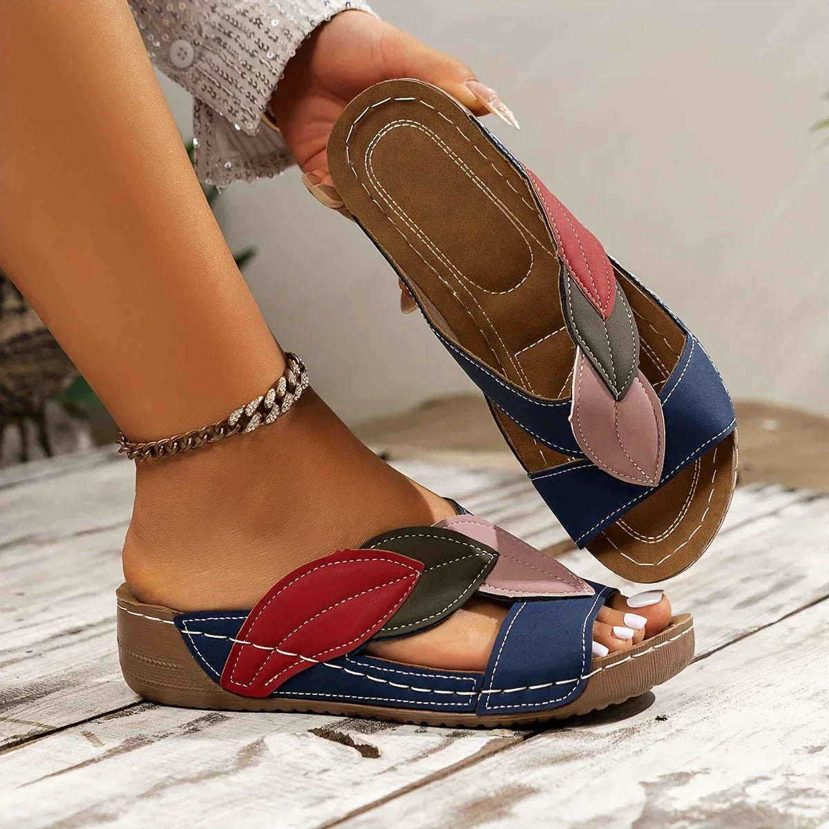 ALEKSANDRA | ORTHOPAEDIC SLIP-ON SANDALS