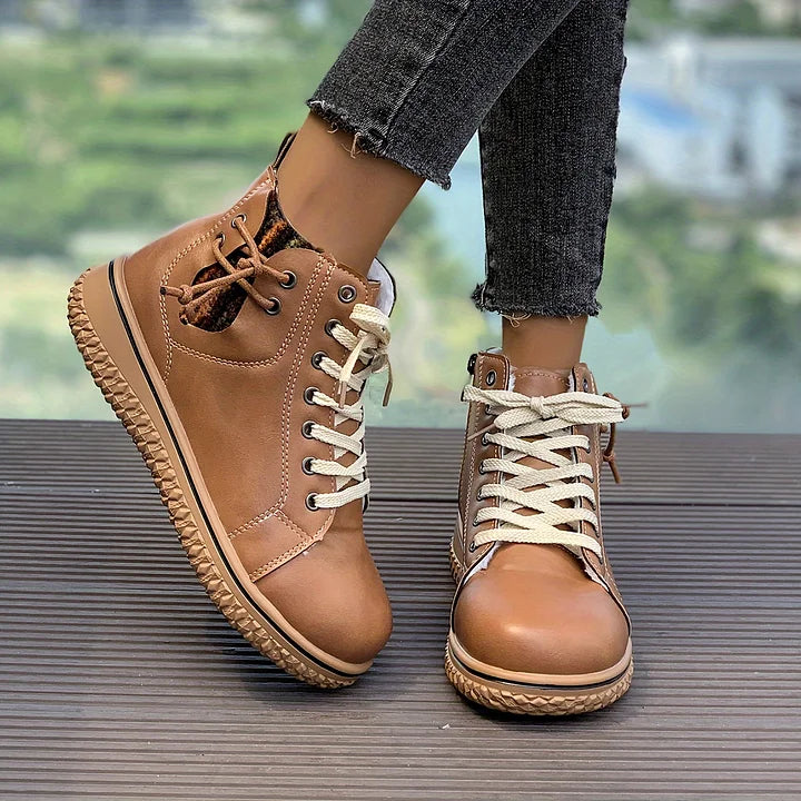 Tracy™ – Lace-Up Ankle Boots