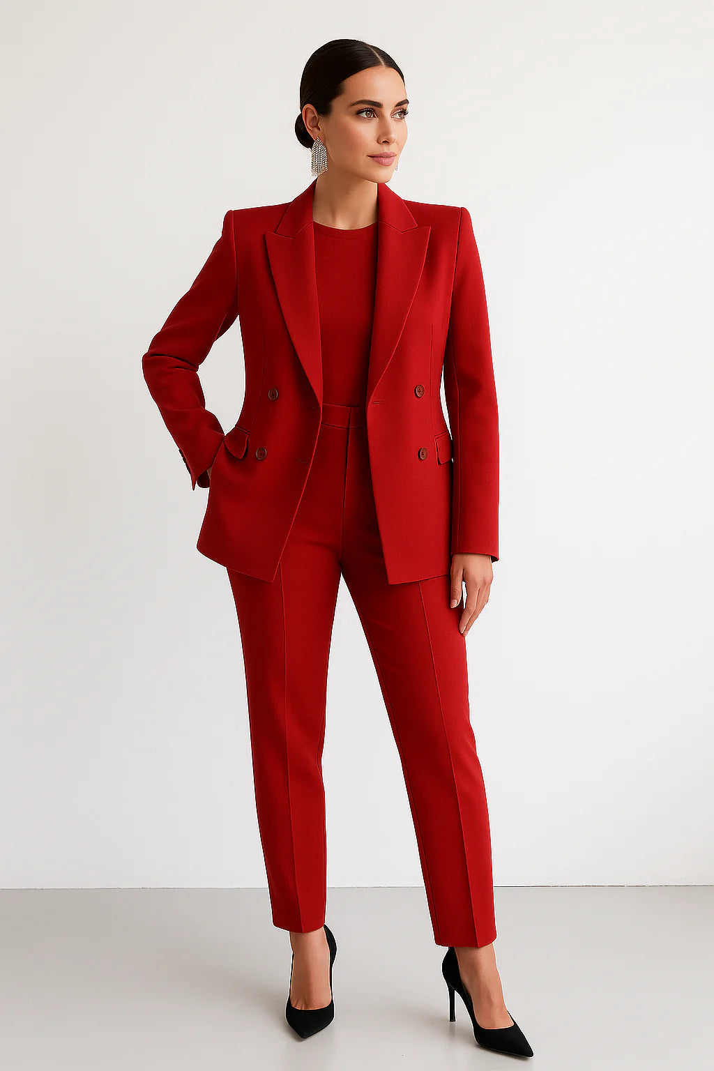 Charlotte™ – Elegant women's suit with a tailored cut