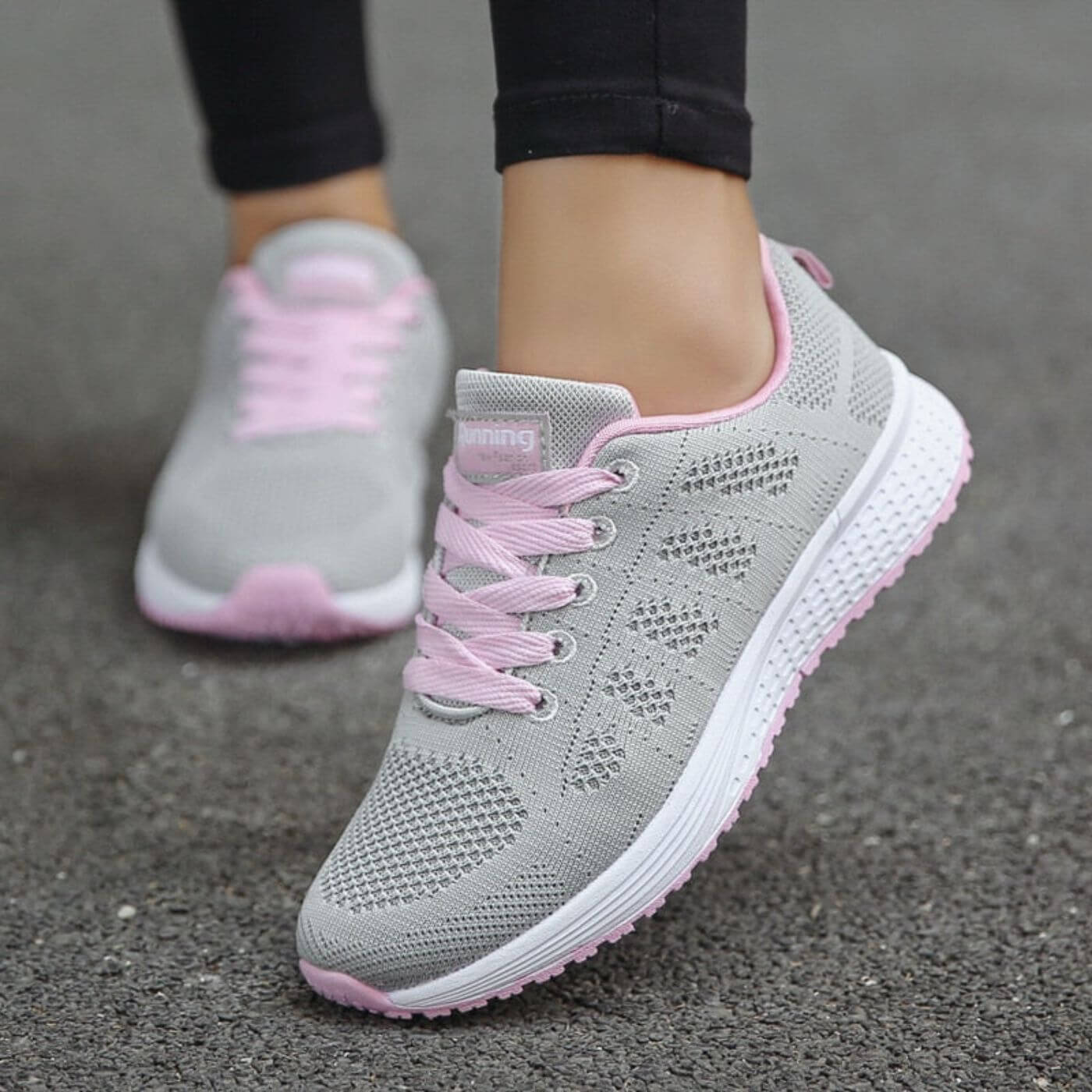 Angela | Light Sneakers