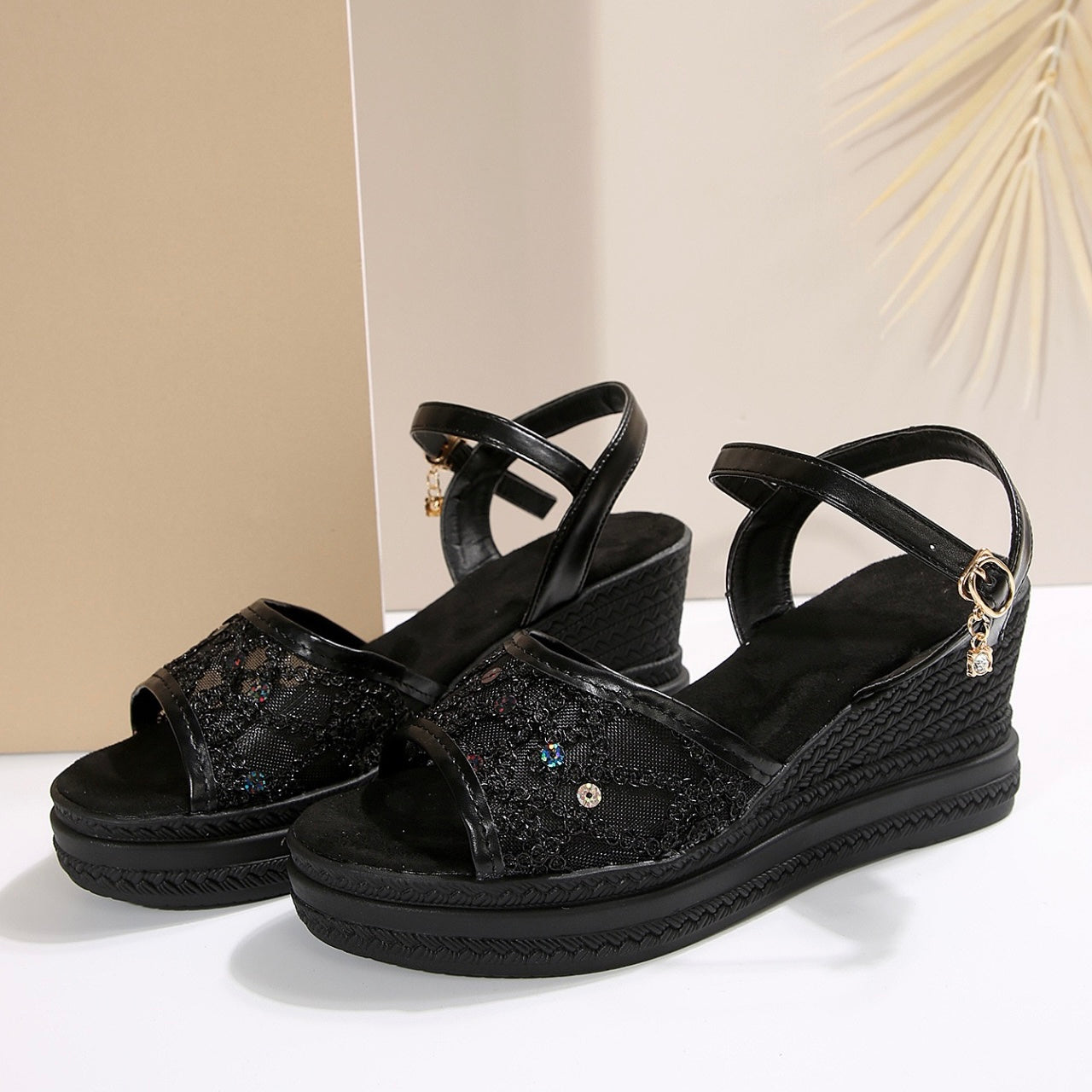 Cara - Regular Wedge Chunky Sandals