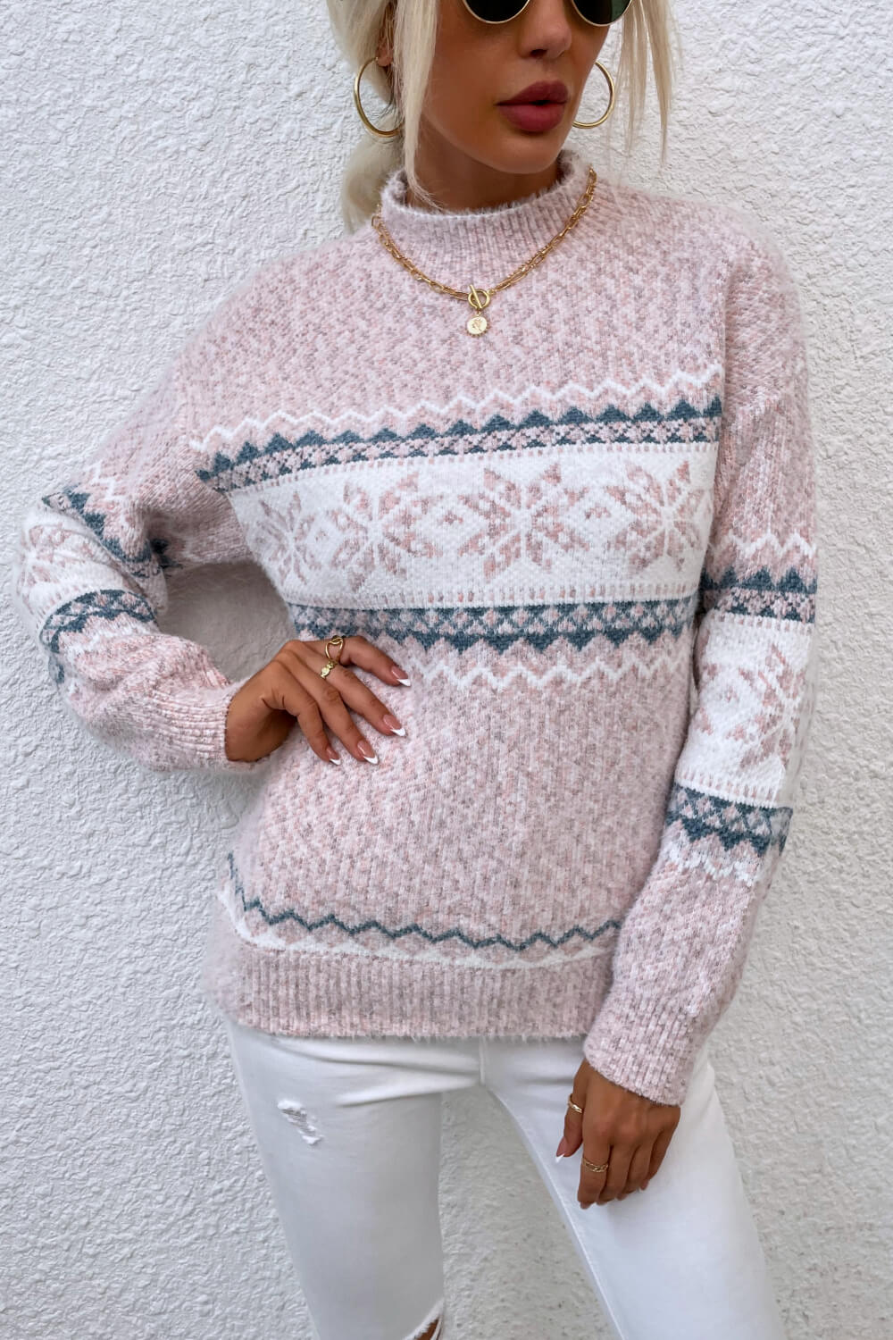 Elara™ – Soft Winter Sweater