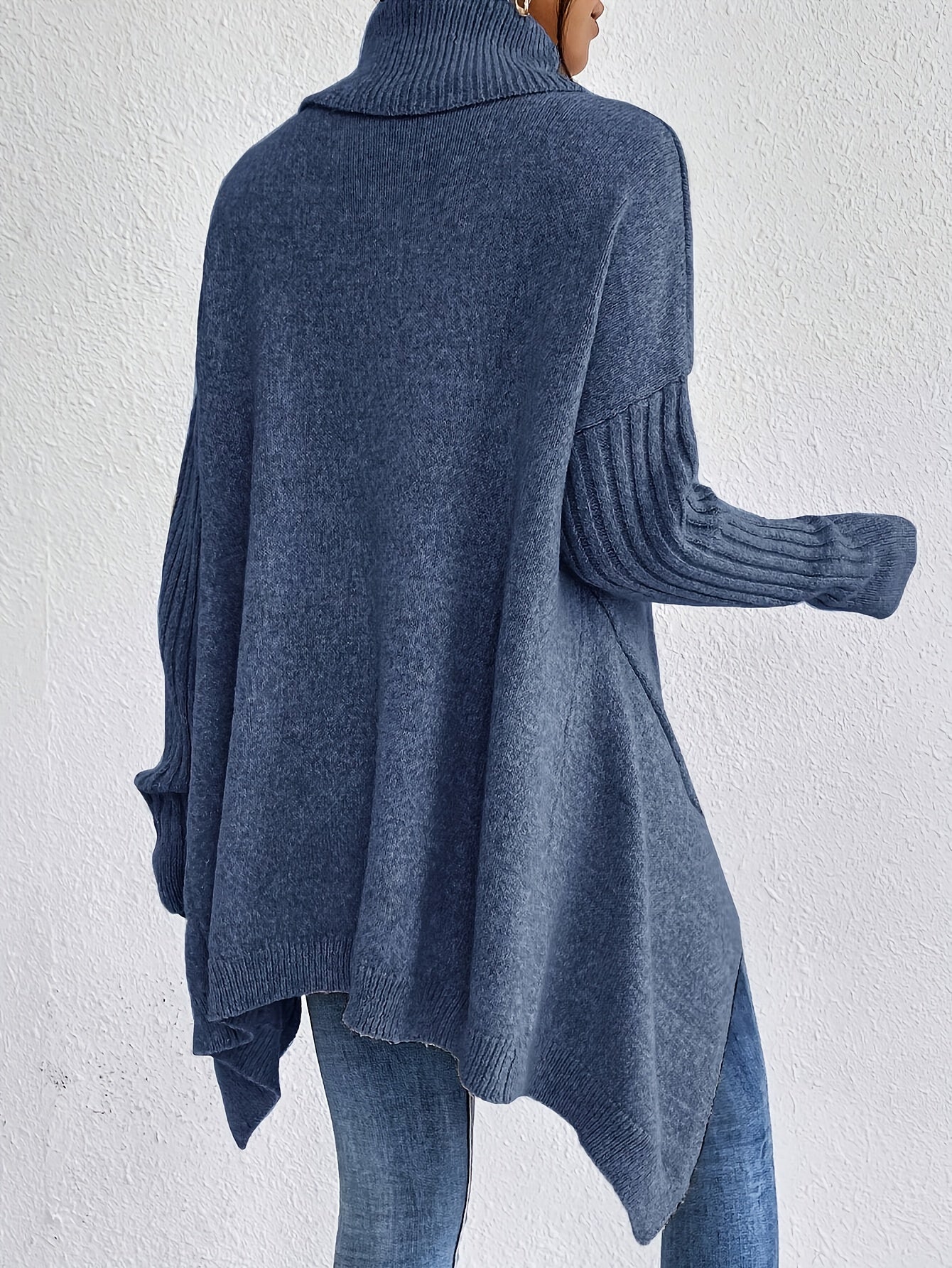 Tahlia - Casual Asymmetrical Hem Hooded T-Shirt