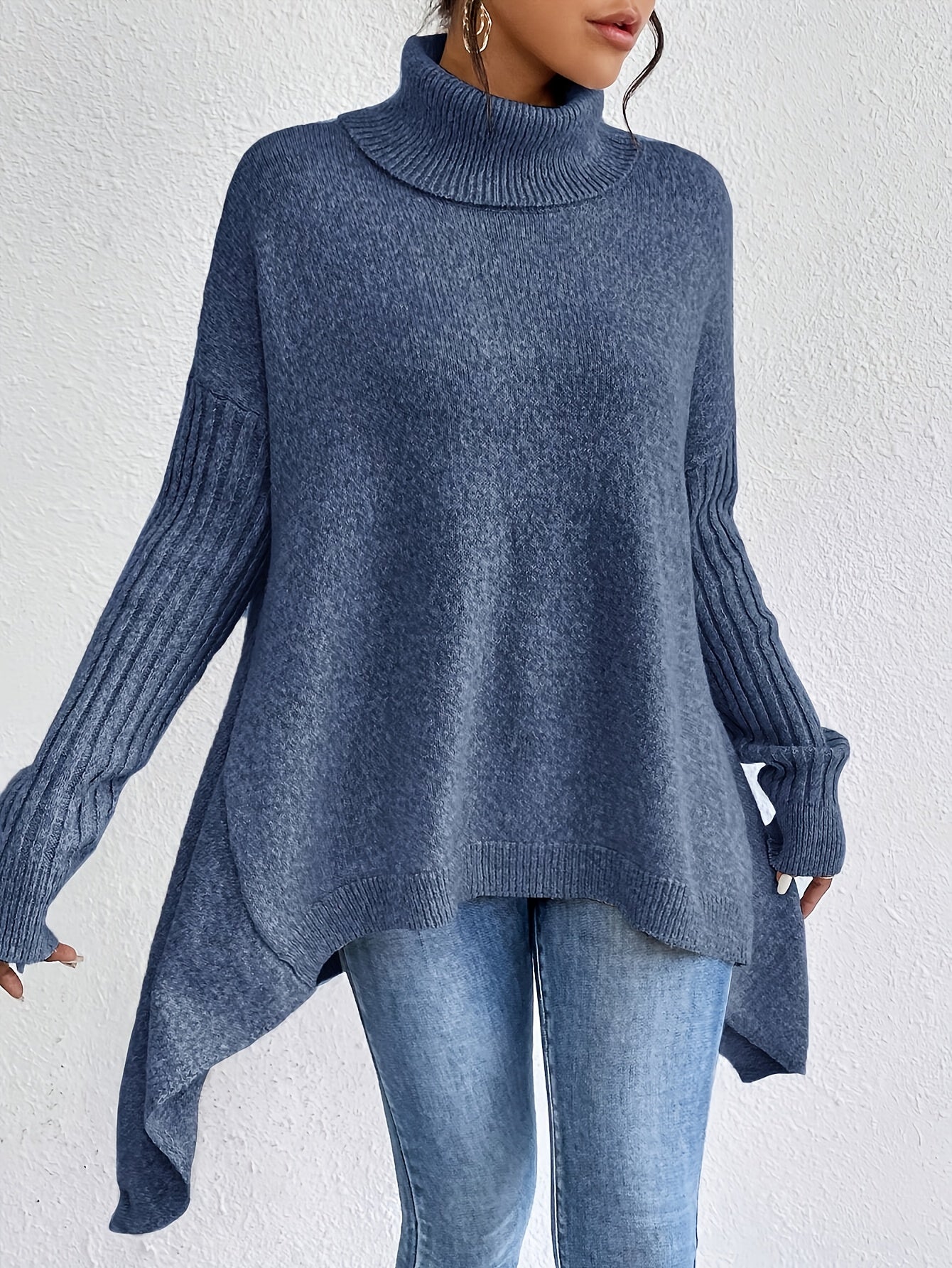 Tahlia - Casual Asymmetrical Hem Hooded T-Shirt