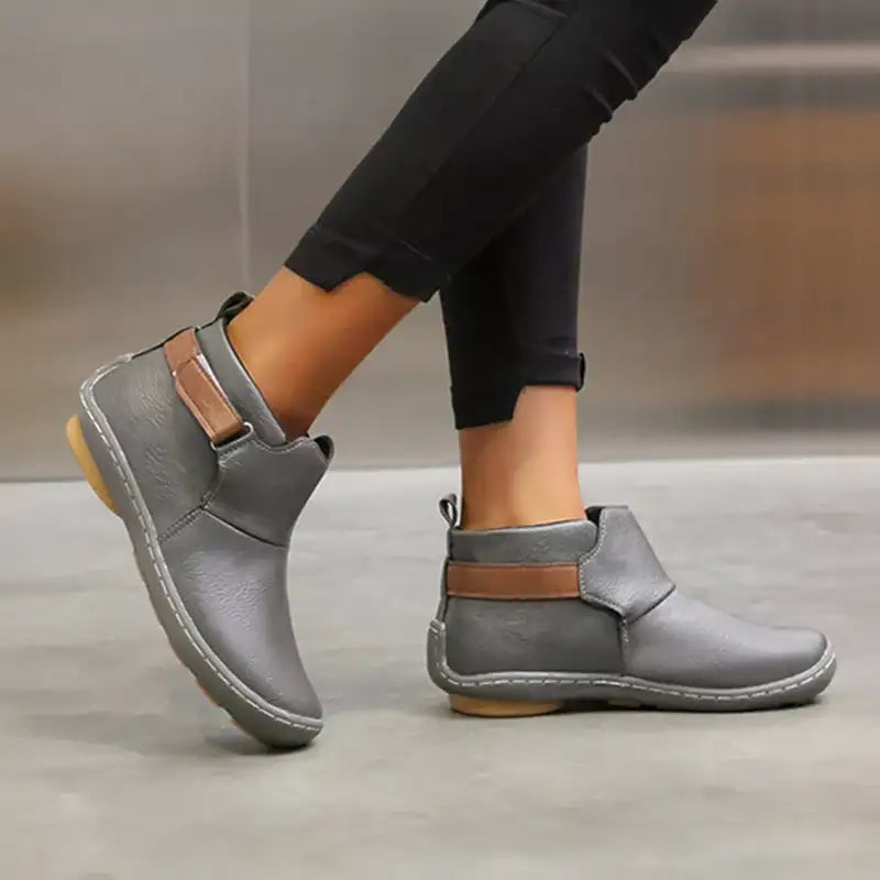 Naadine™ – Comfortable Waterproof Boots