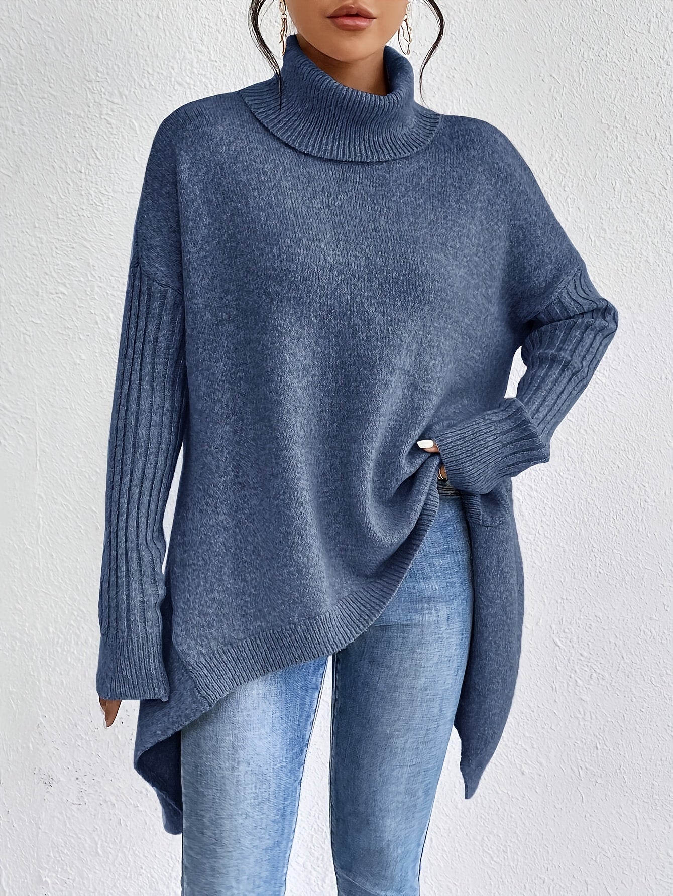 Tahlia - Casual Asymmetrical Hem Hooded T-Shirt