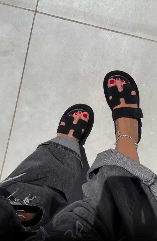 Wendy™ | Aesthetic Suede Sandals