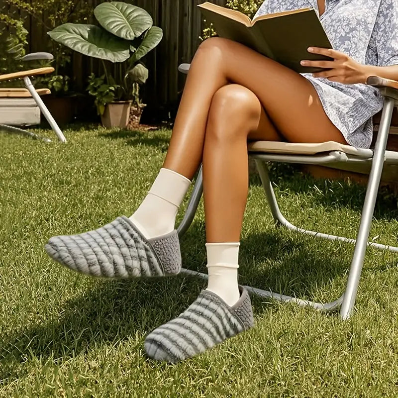 Orelia™ – Lightweight Slip-On House Slippers