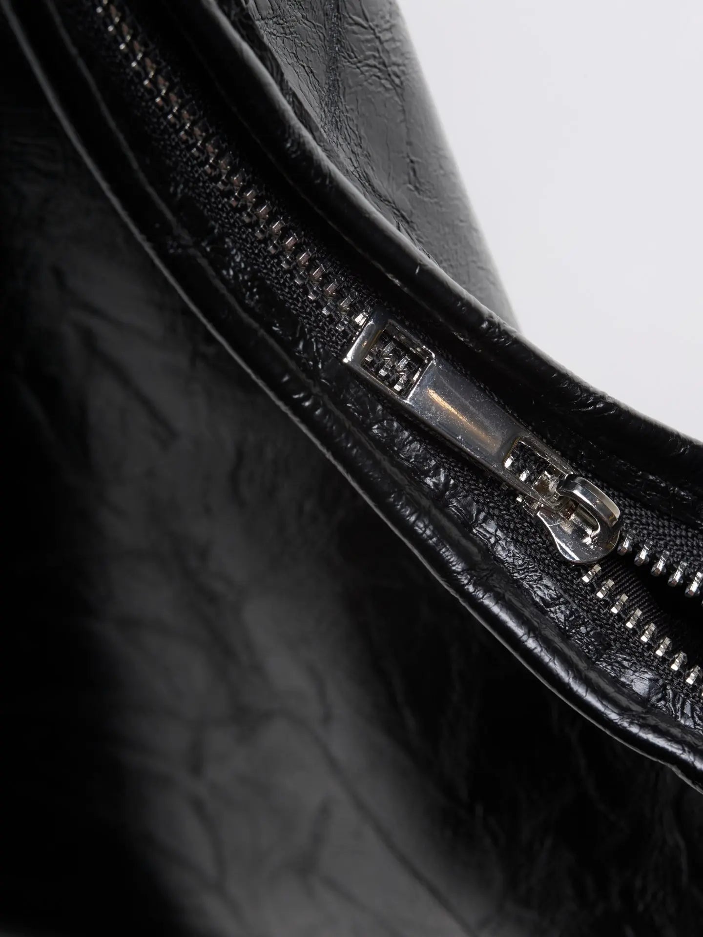 YAYA Distressed Leather Tote