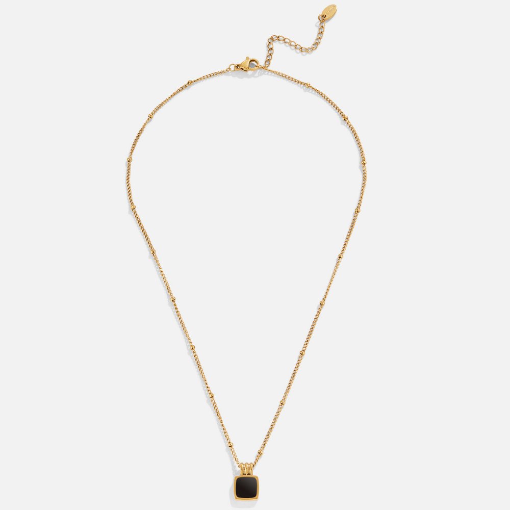 Darknight Chic Necklace